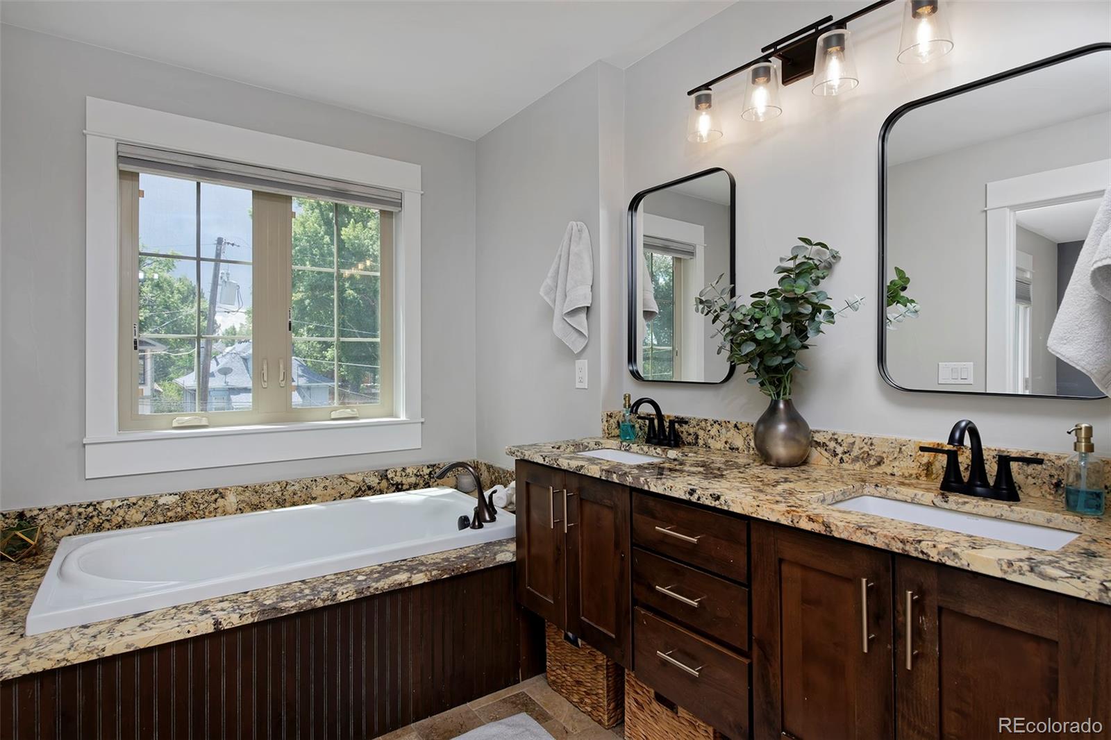 MLS Image #17 for 3214 w hayward place,denver, Colorado