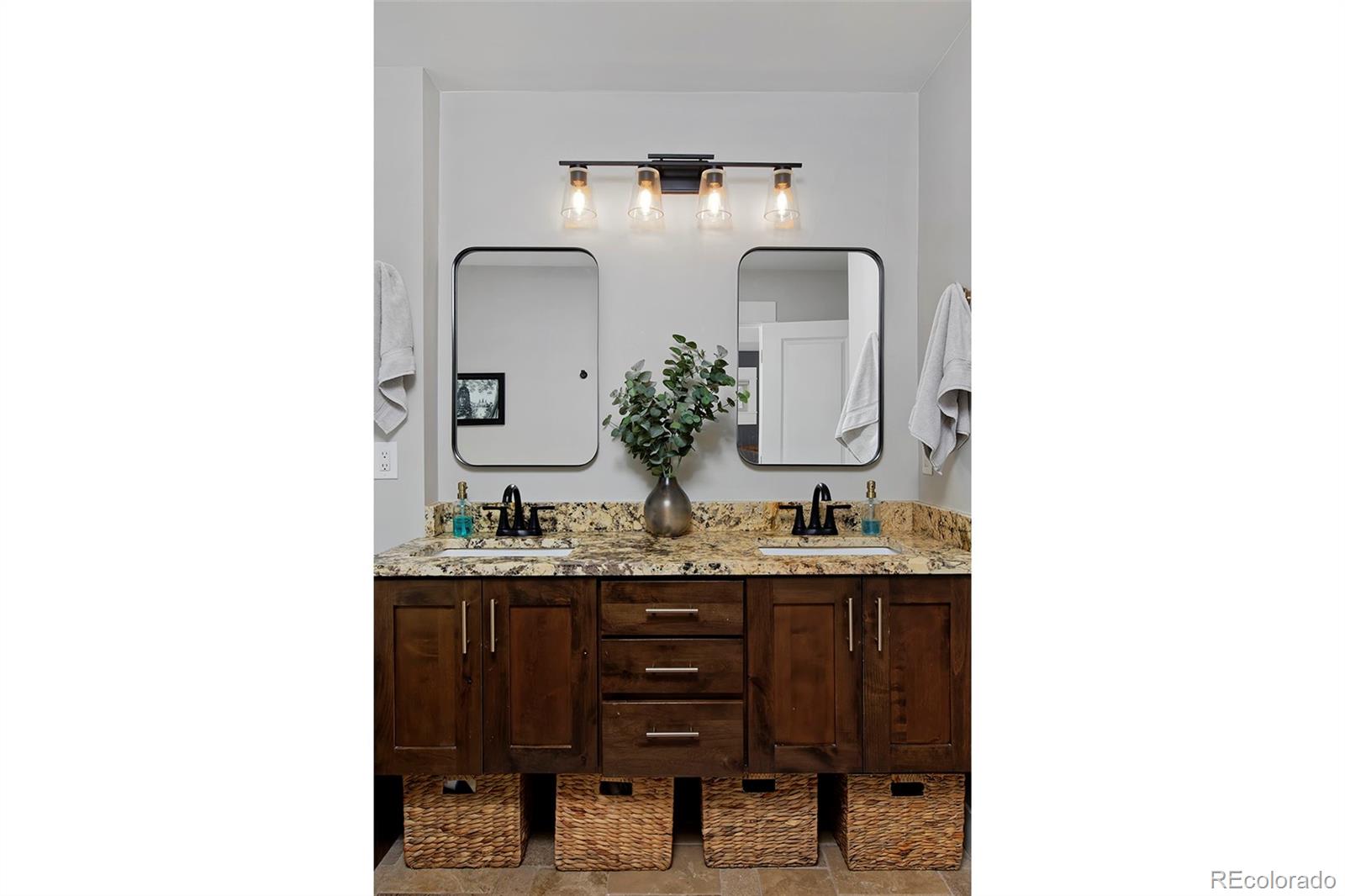 MLS Image #19 for 3214 w hayward place,denver, Colorado