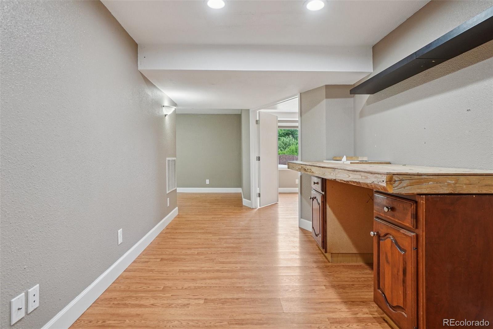 MLS Image #15 for 7667 w brook drive,littleton, Colorado