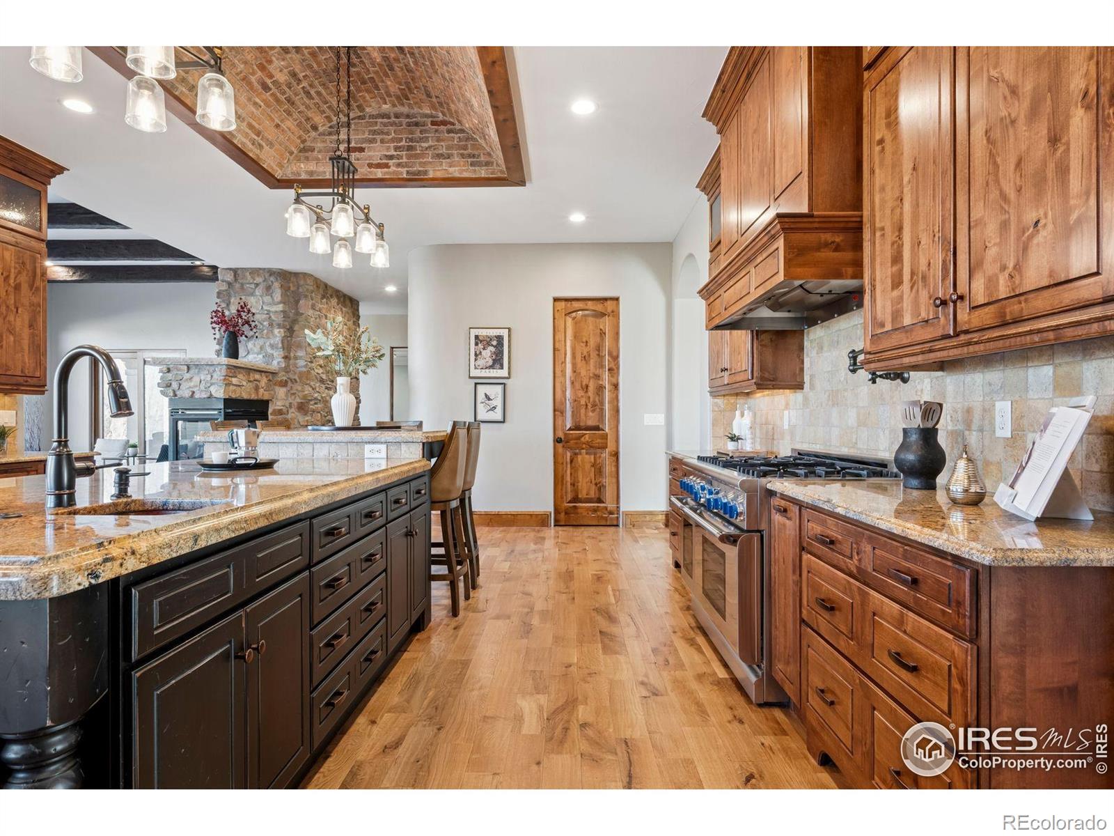 MLS Image #15 for 2102  shoreside drive,berthoud, Colorado