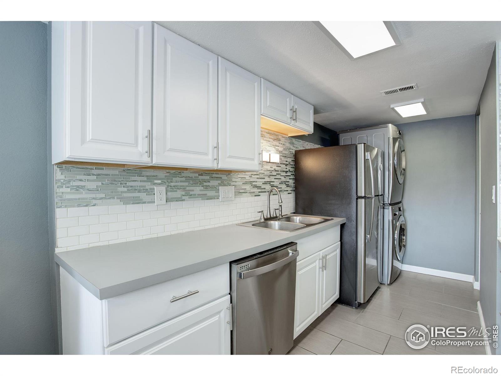 MLS Image #6 for 1204 s uvalda street,aurora, Colorado