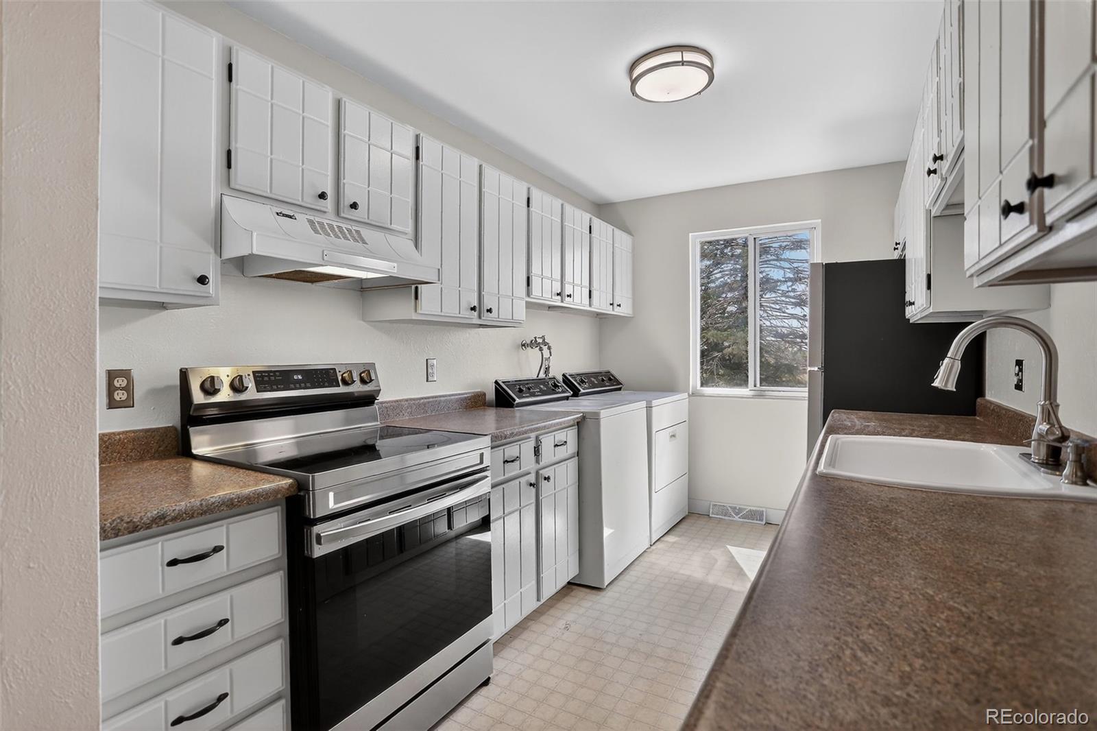 MLS Image #7 for 7902  chase circle,arvada, Colorado