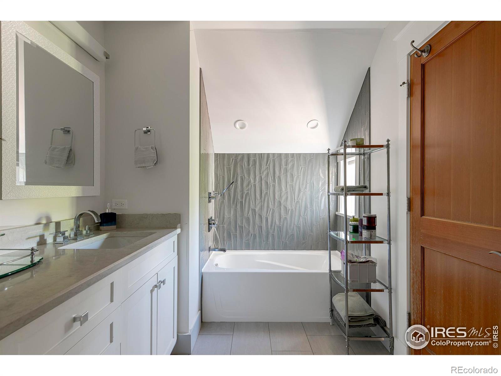 MLS Image #16 for 901  terrace circle,boulder, Colorado