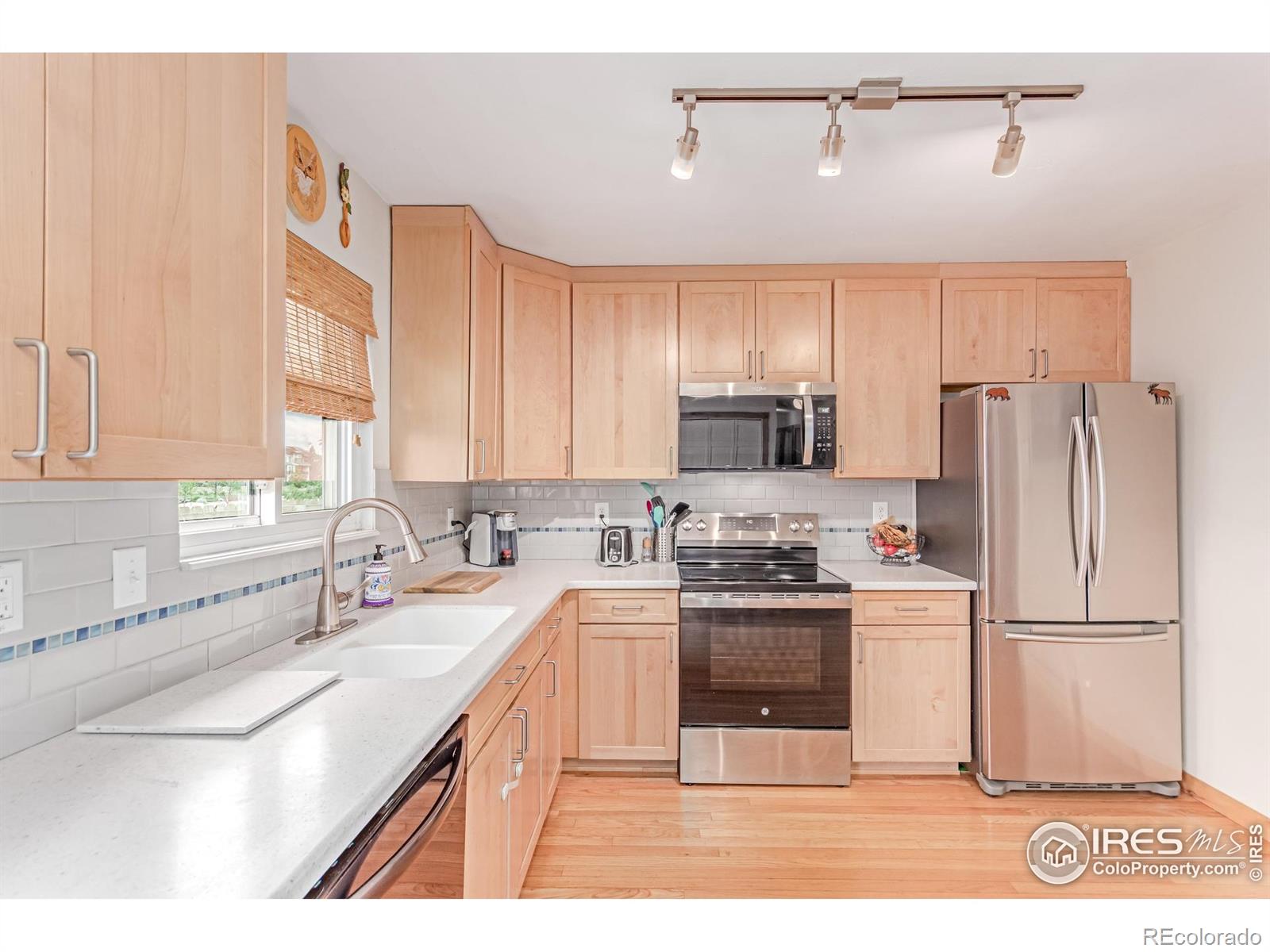 MLS Image #4 for 813  martinez street,fort collins, Colorado