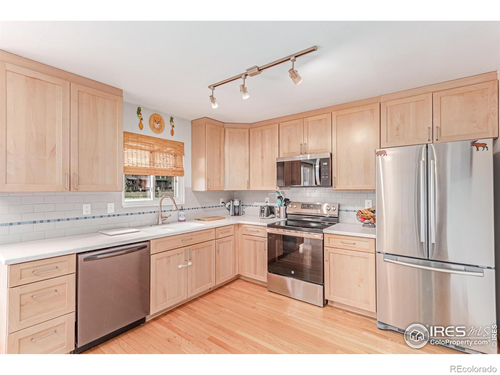 MLS Image #7 for 813  martinez street,fort collins, Colorado