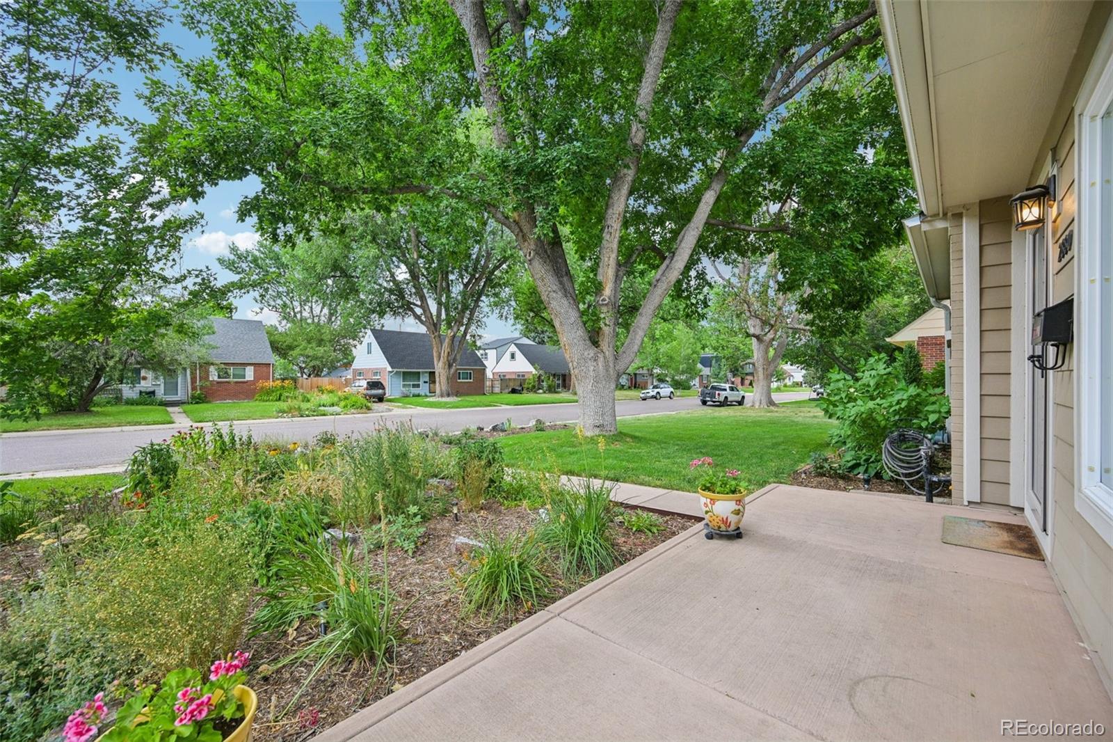 MLS Image #40 for 2880 s high street,denver, Colorado