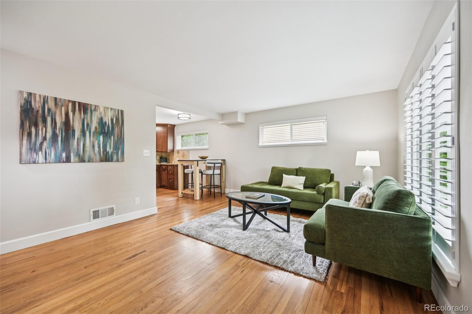 MLS Image #5 for 2880 s high street,denver, Colorado