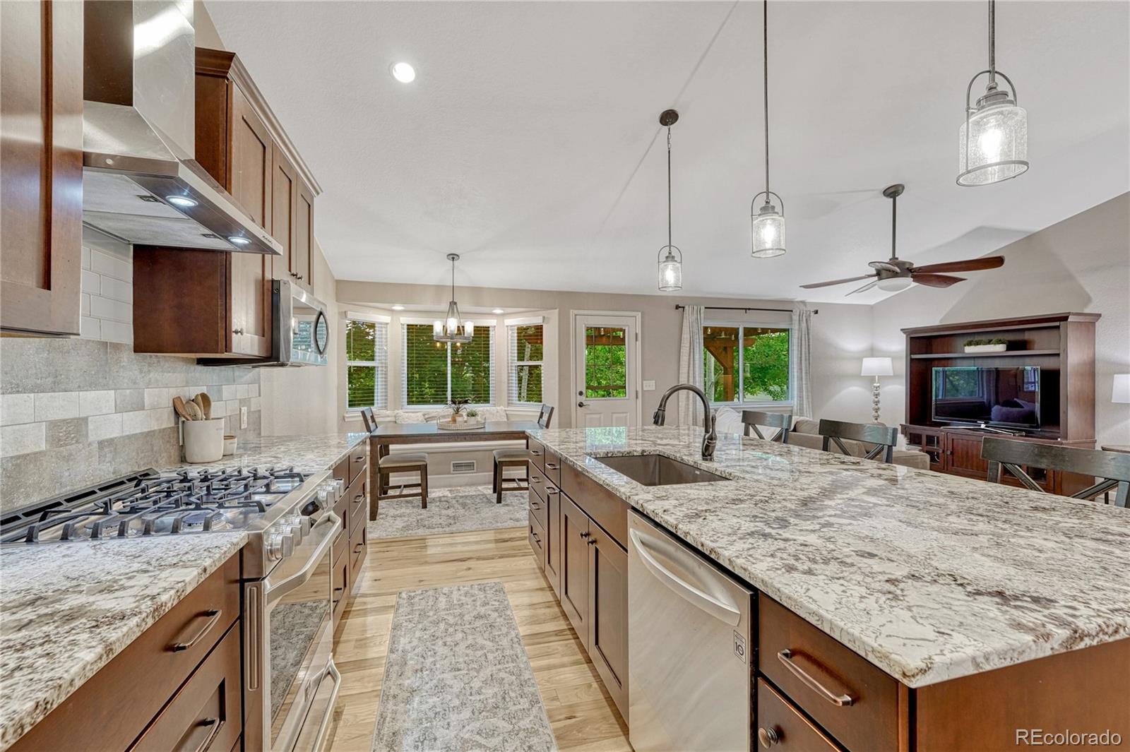 MLS Image #18 for 5402 s queen way,littleton, Colorado