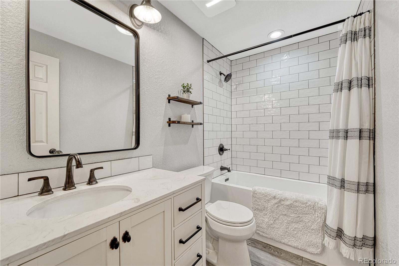 MLS Image #24 for 5402 s queen way,littleton, Colorado