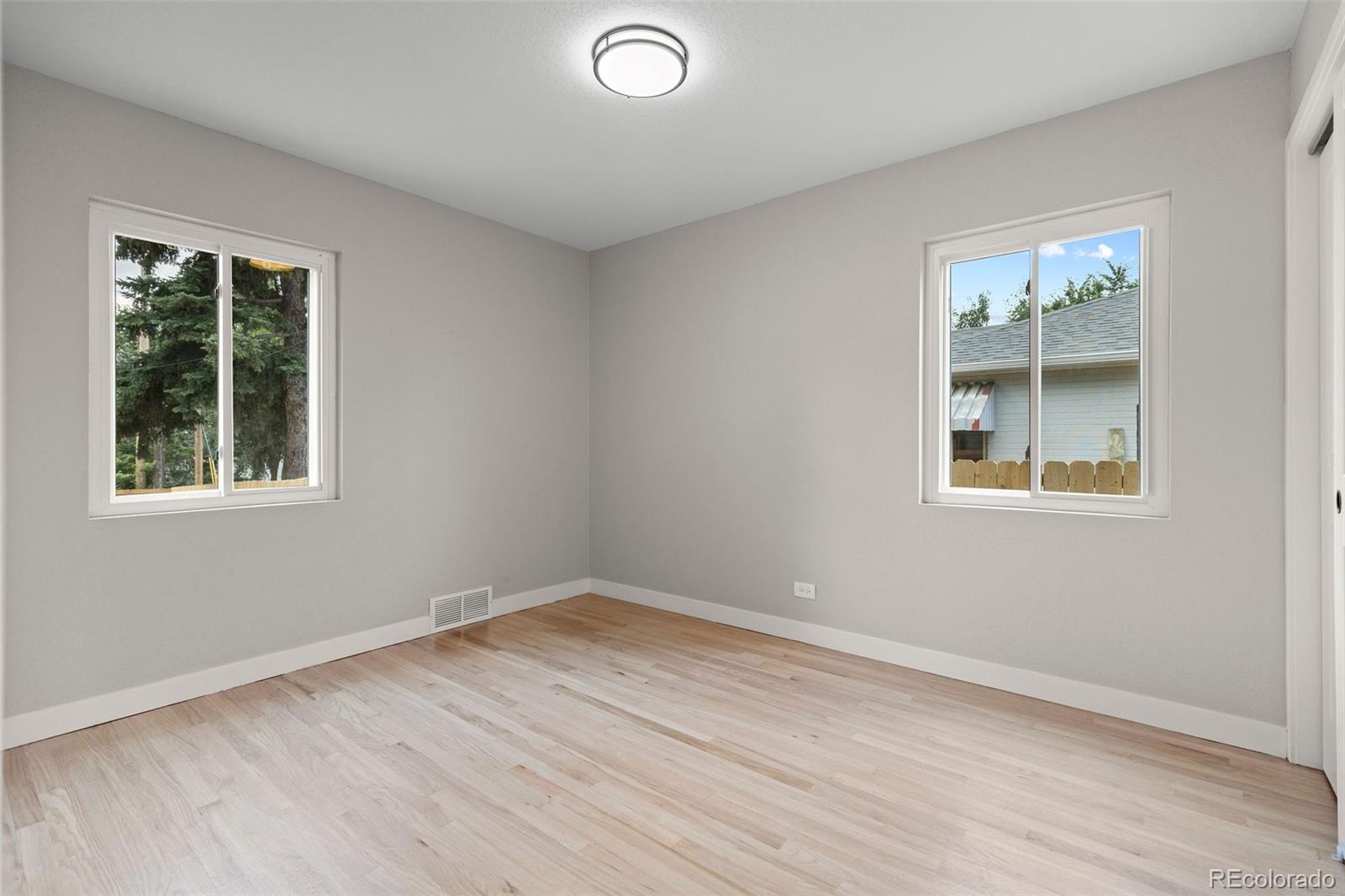 MLS Image #16 for 1310 e amherst avenue,englewood, Colorado