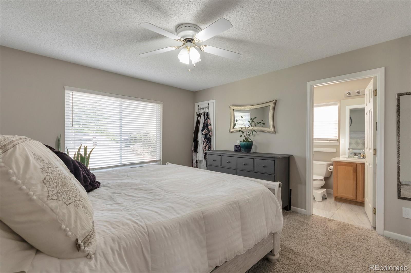 MLS Image #3 for 19038 e hampden drive,aurora, Colorado