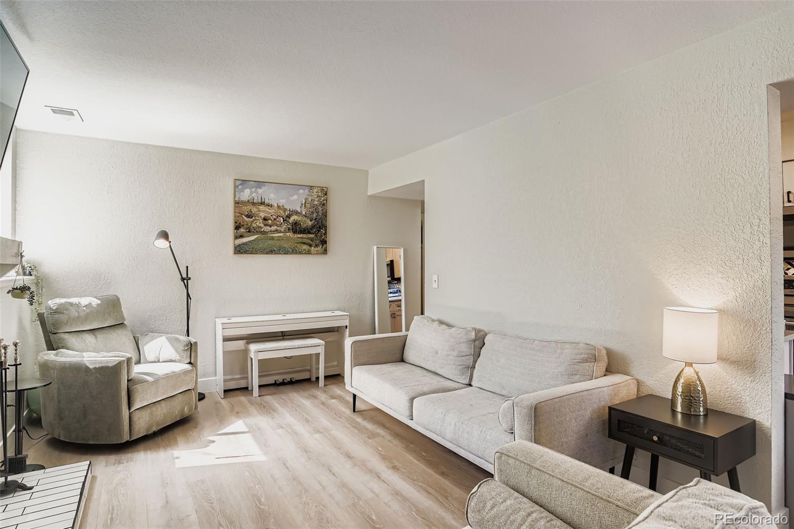 MLS Image #2 for 17630 e loyola drive,aurora, Colorado