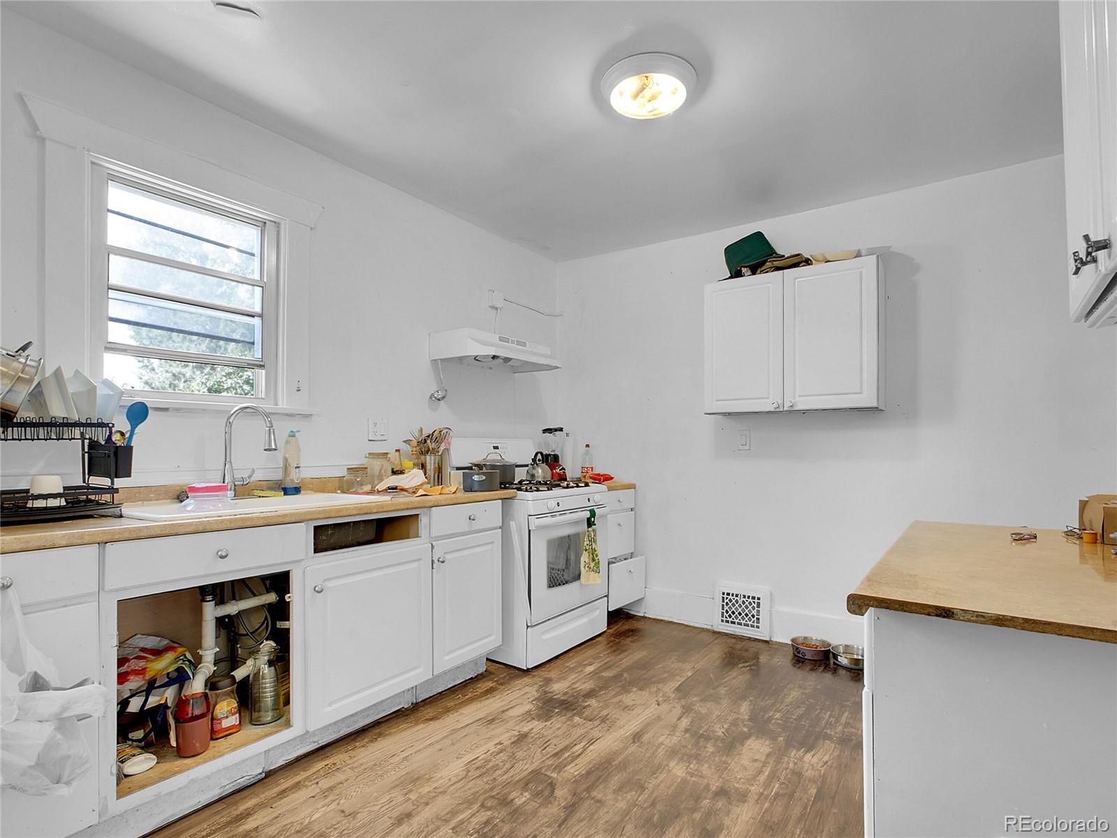MLS Image #9 for 1561  clinton street,aurora, Colorado