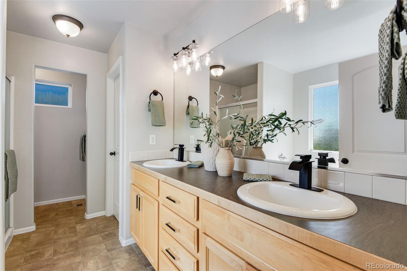 MLS Image #31 for 433  sycamore avenue,johnstown, Colorado