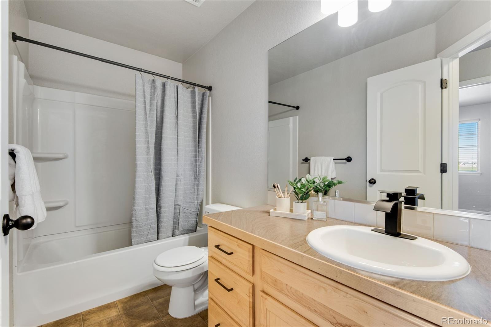MLS Image #37 for 433  sycamore avenue,johnstown, Colorado