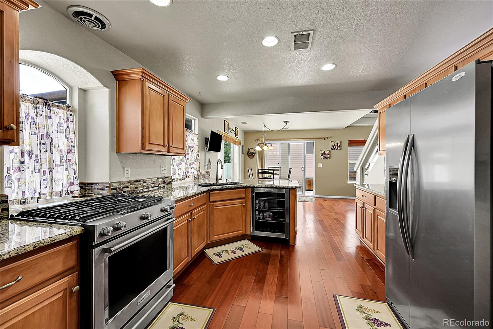 MLS Image #7 for 19687 e 50th avenue,denver, Colorado