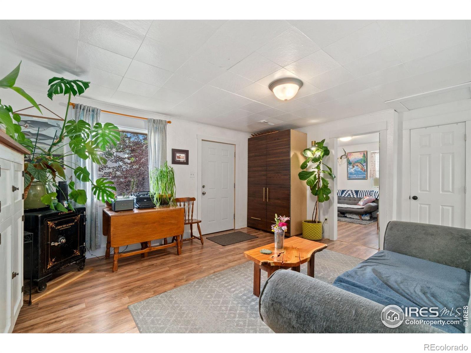 MLS Image #2 for 2833 n overland trail,laporte, Colorado