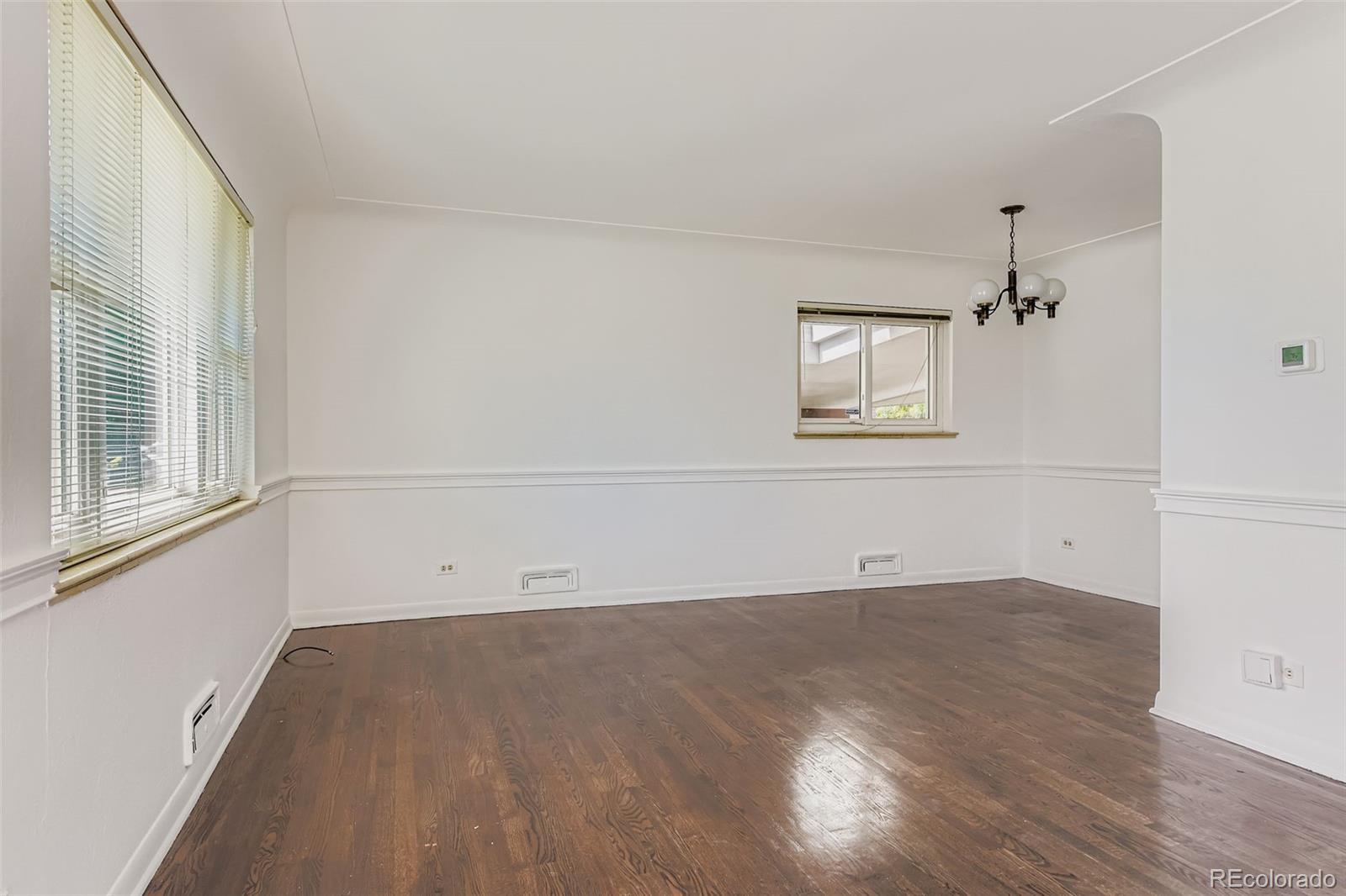 MLS Image #3 for 2511 s vrain street,denver, Colorado