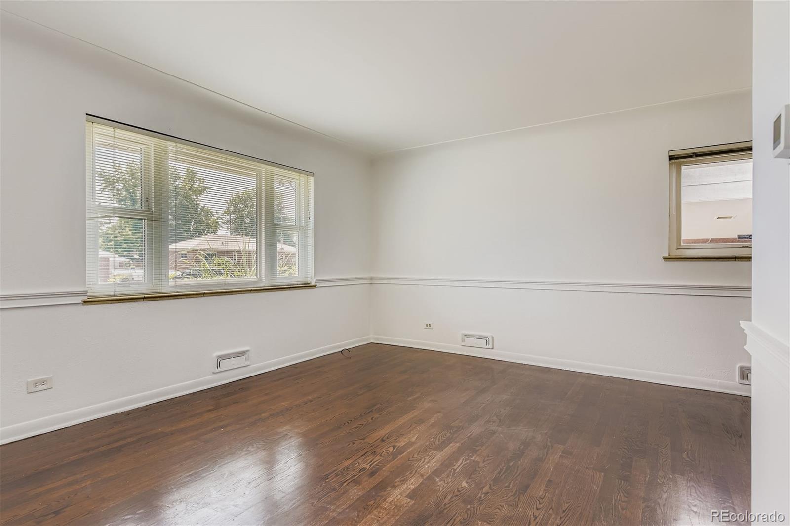 MLS Image #6 for 2511 s vrain street,denver, Colorado