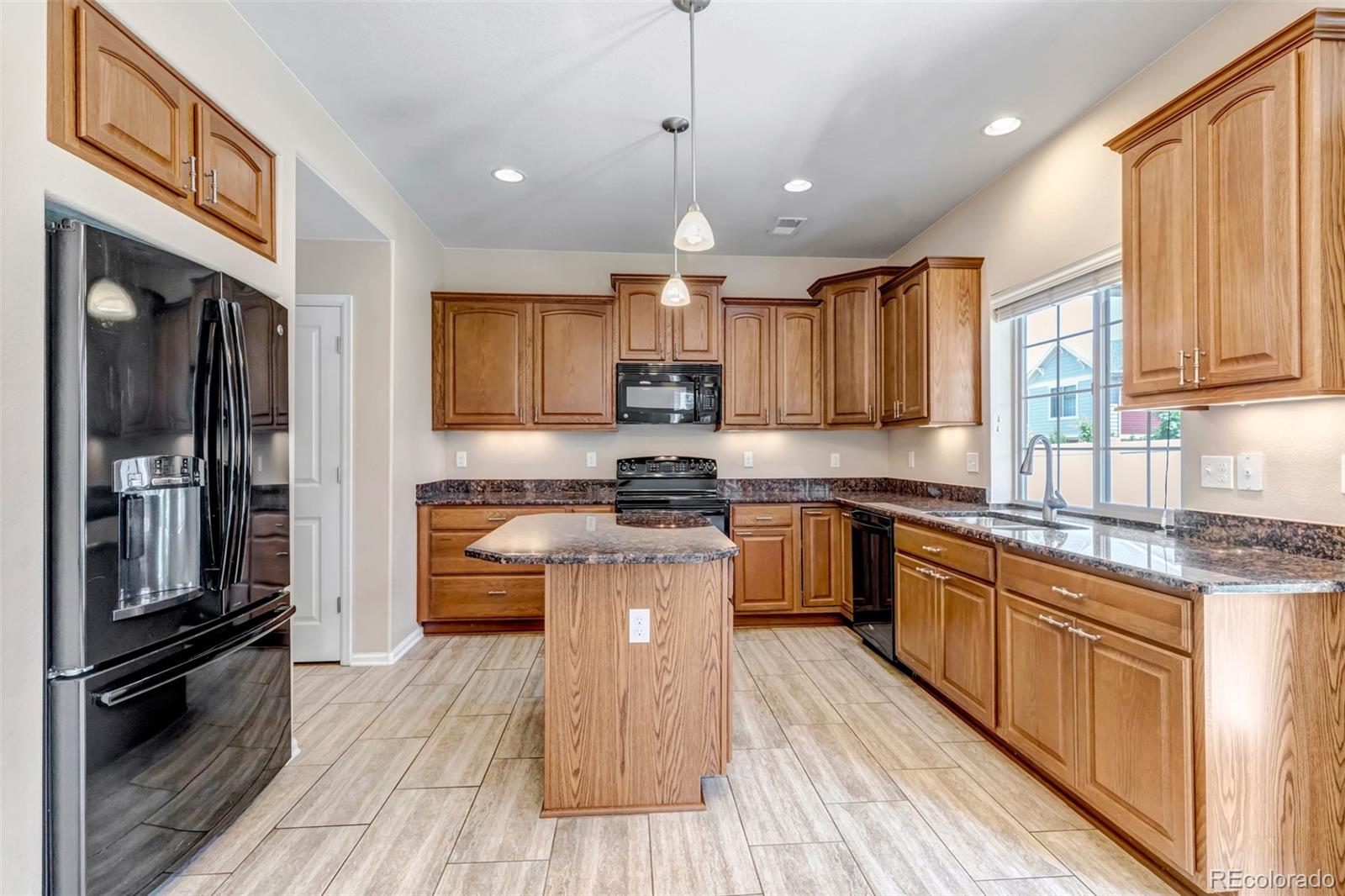 MLS Image #12 for 4646  walden court,denver, Colorado