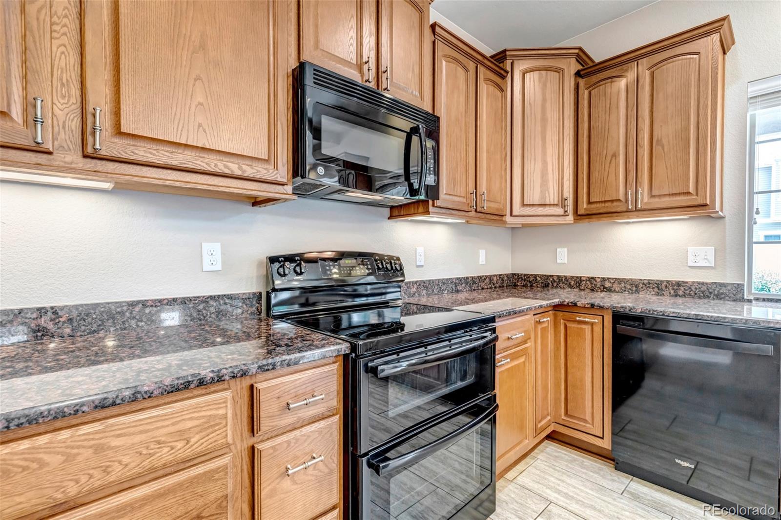 MLS Image #13 for 4646  walden court,denver, Colorado