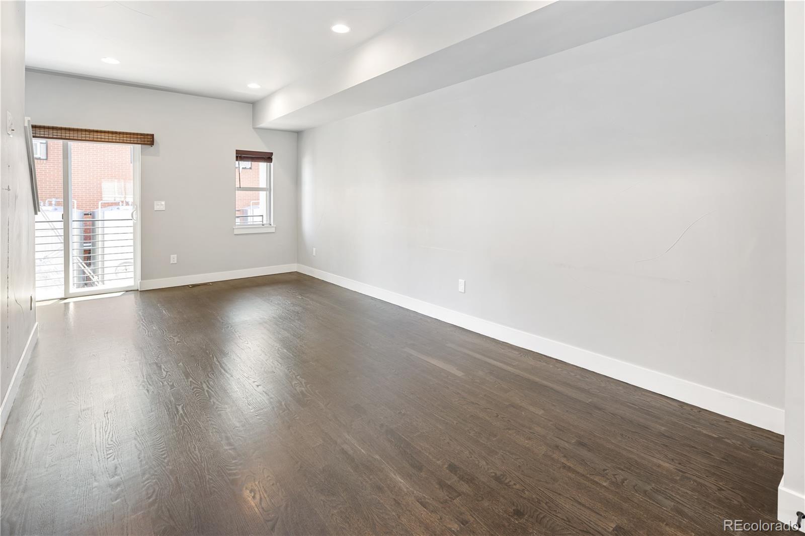 MLS Image #10 for 3820 n olive street,denver, Colorado