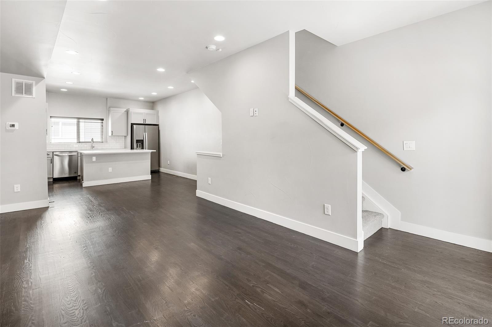 MLS Image #12 for 3820 n olive street,denver, Colorado