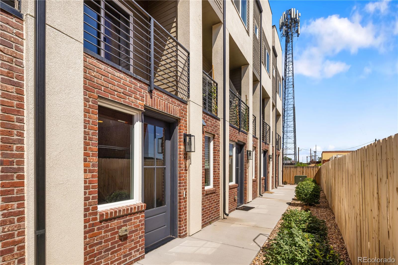 MLS Image #21 for 3820 n olive street,denver, Colorado