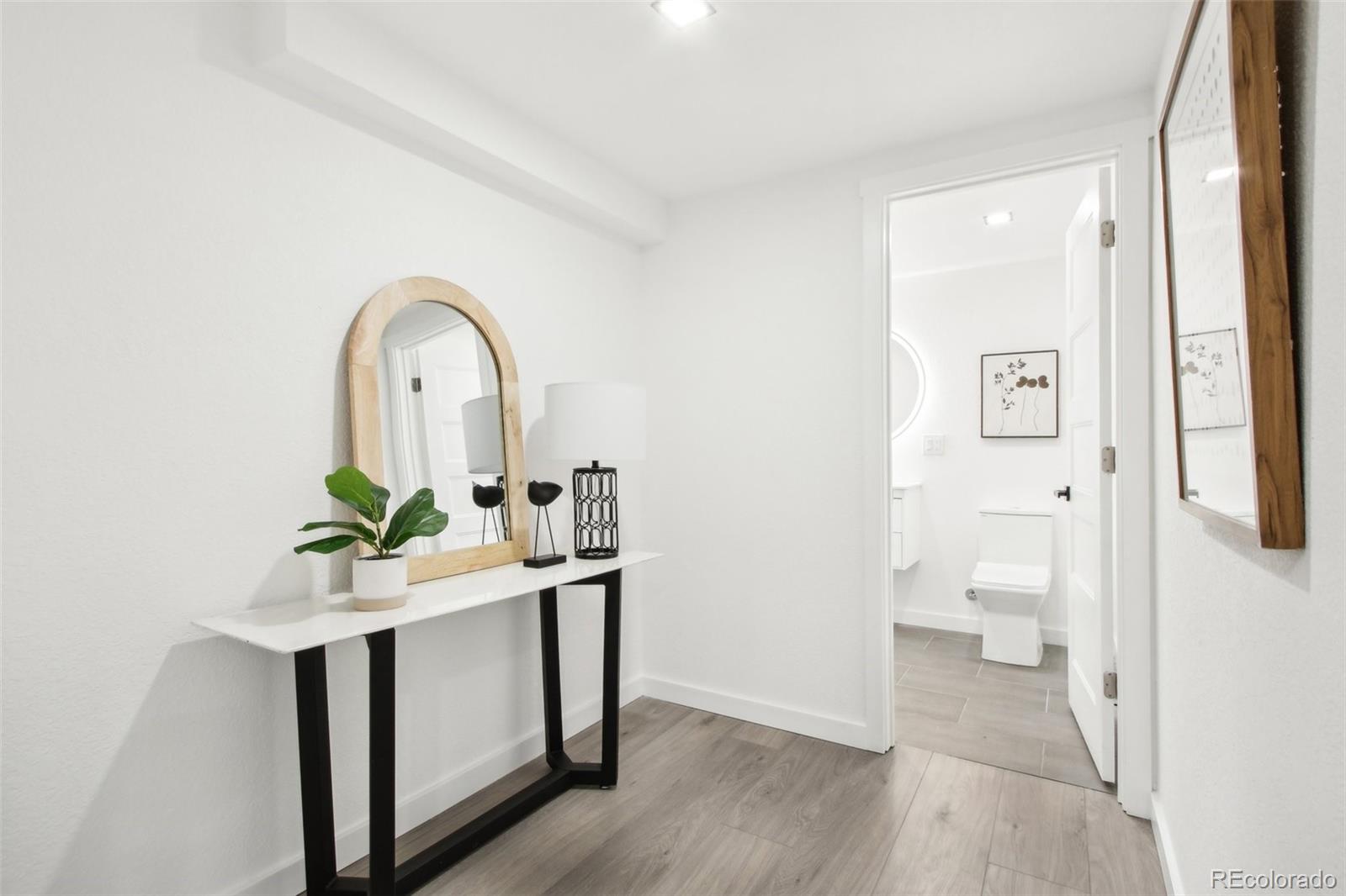 MLS Image #11 for 5886 s logan street,centennial, Colorado