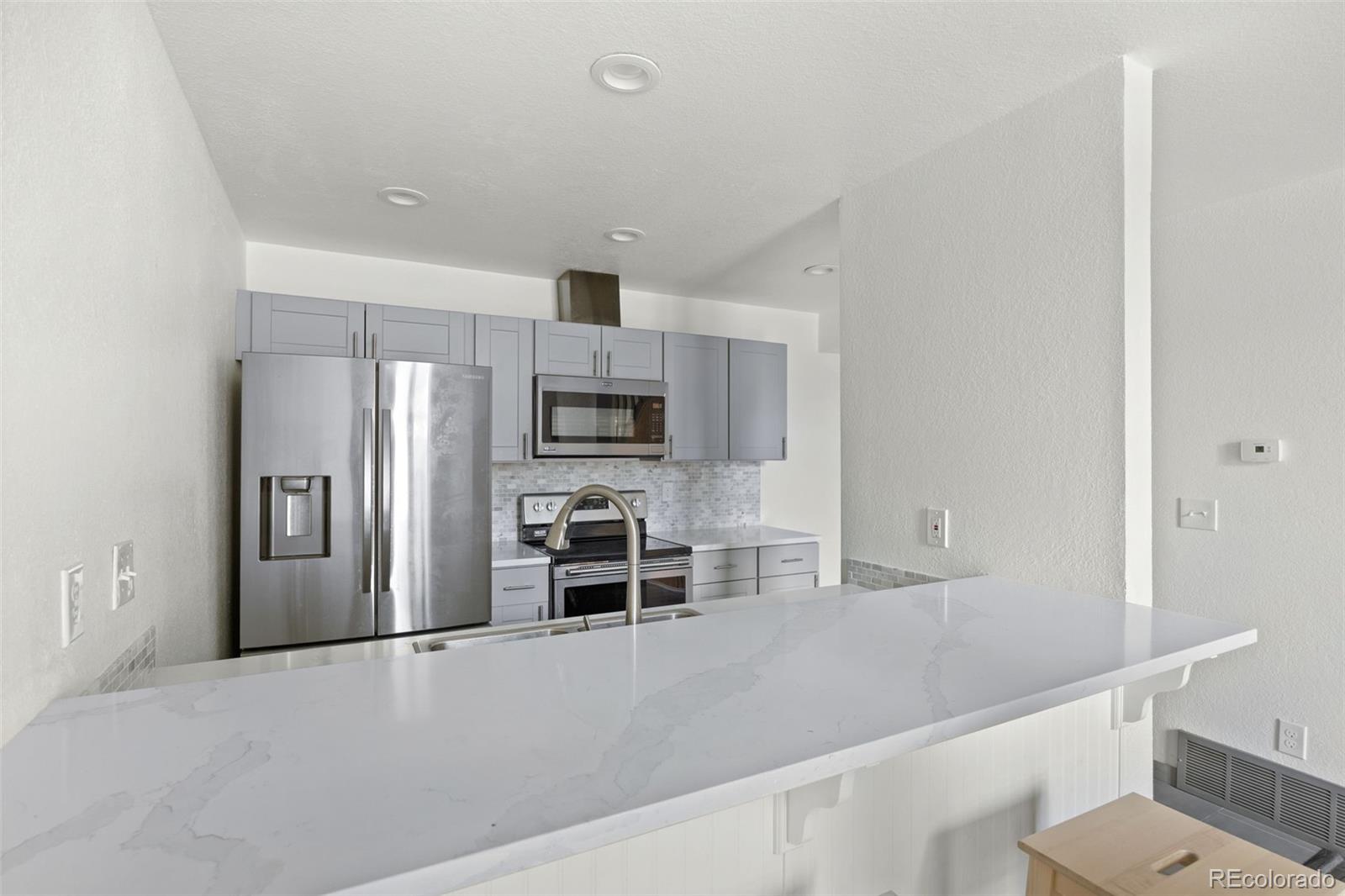 MLS Image #10 for 3550 s harlan street 363,denver, Colorado