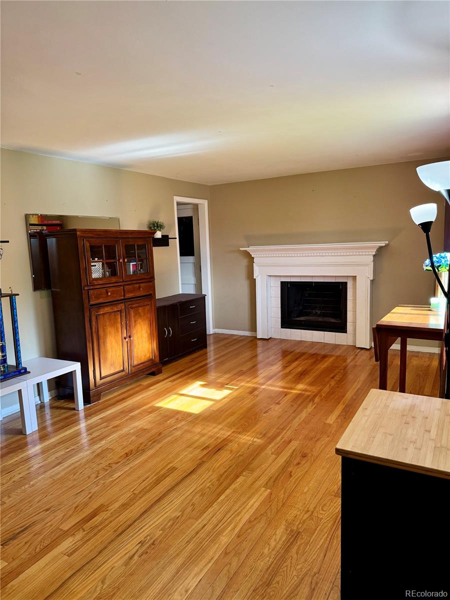 MLS Image #2 for 6616 s lincoln street,centennial, Colorado