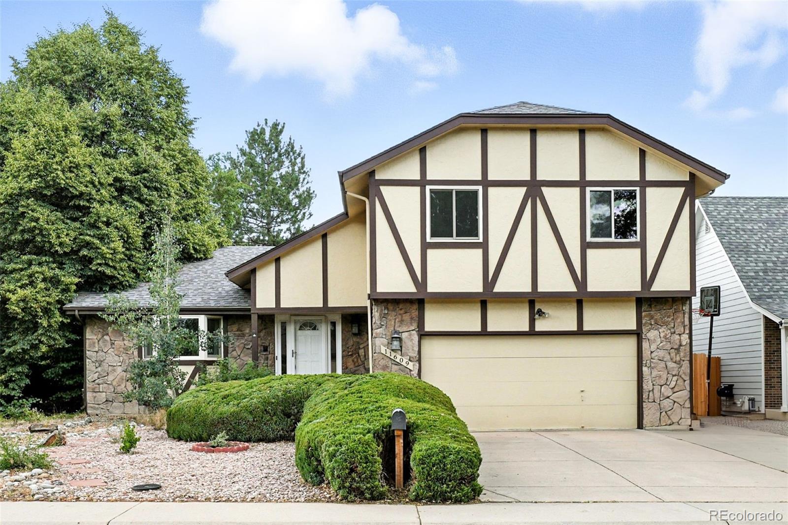 MLS Image #1 for 11609 e adriatic place,aurora, Colorado