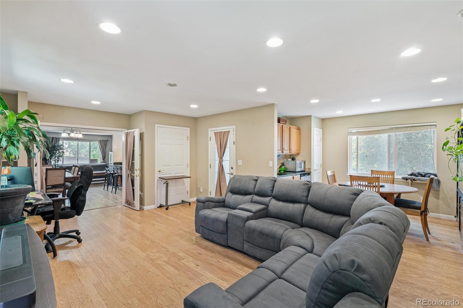 MLS Image #7 for 10951  acoma street,northglenn, Colorado