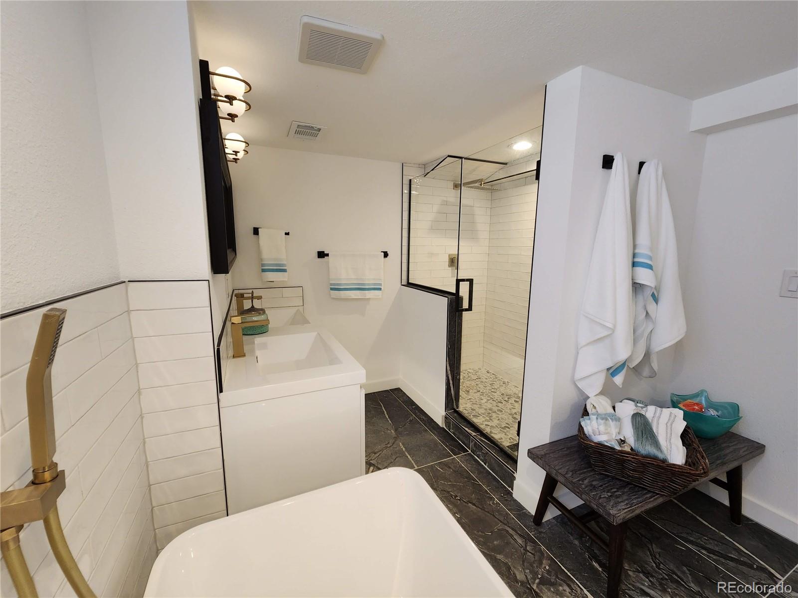 MLS Image #15 for 2872  dahlia street,denver, Colorado