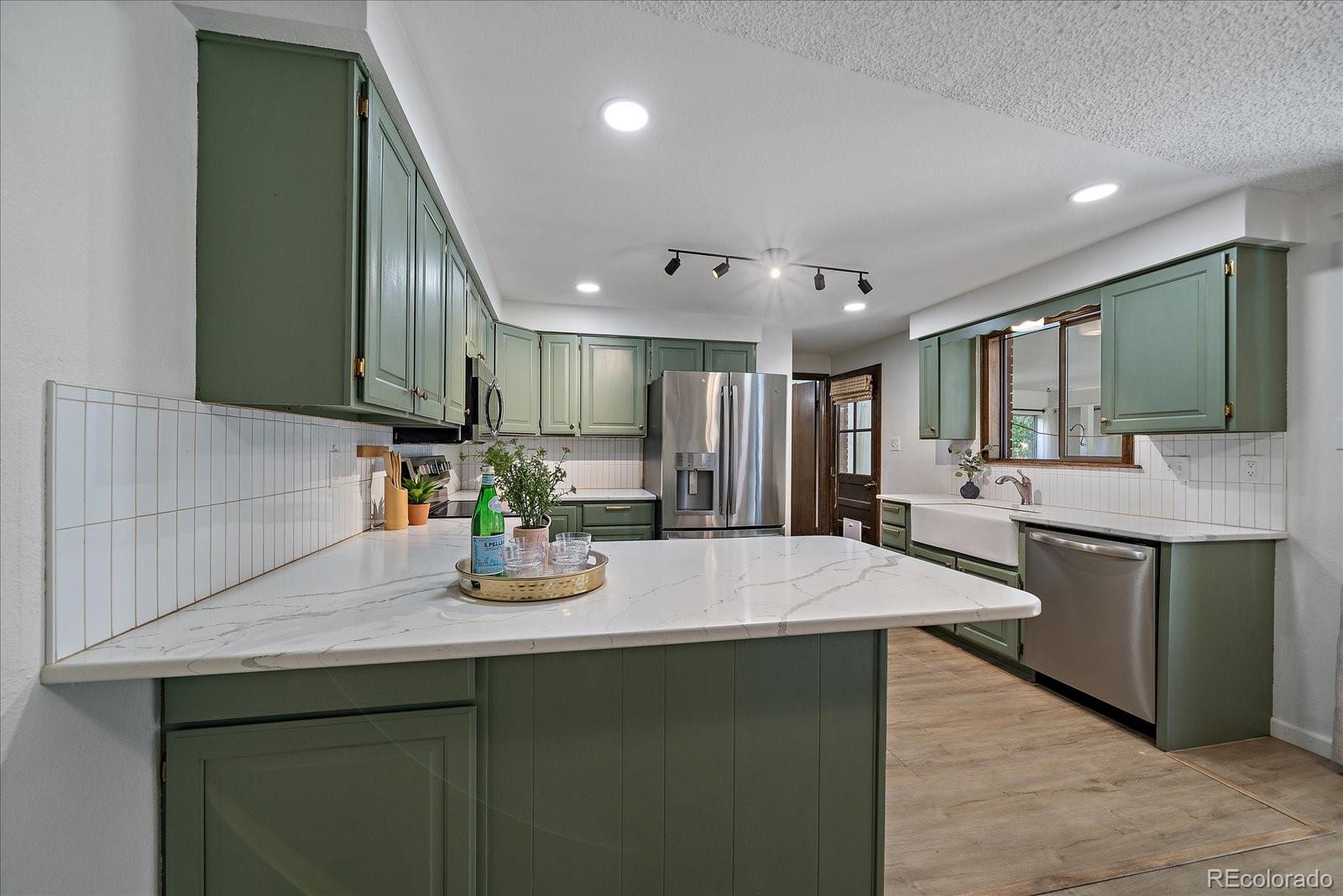 MLS Image #14 for 2130  squires street,longmont, Colorado