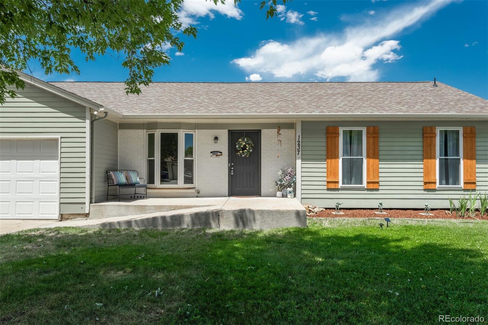 MLS Image #1 for 1237 s memphis street,aurora, Colorado