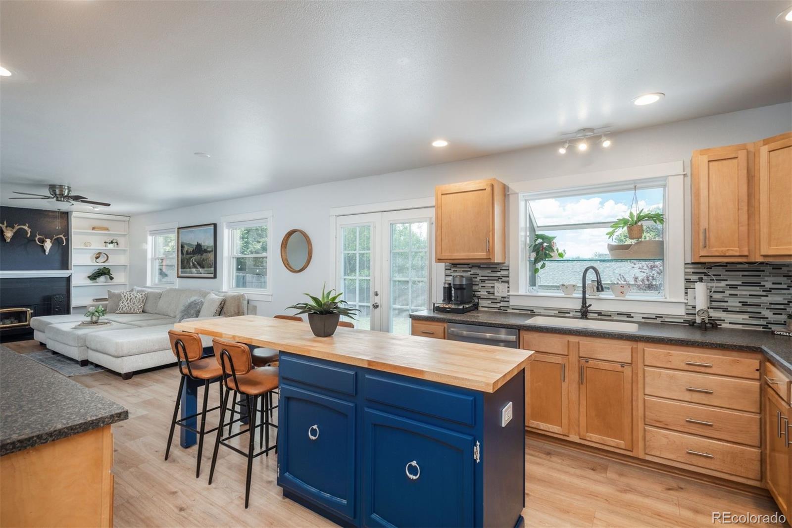 MLS Image #10 for 1237 s memphis street,aurora, Colorado