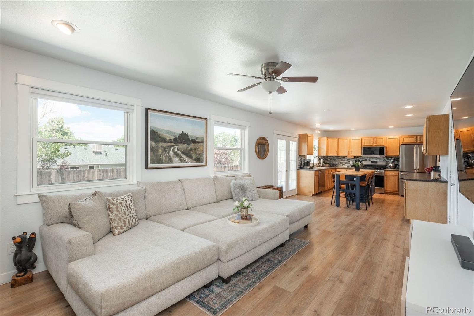 MLS Image #12 for 1237 s memphis street,aurora, Colorado