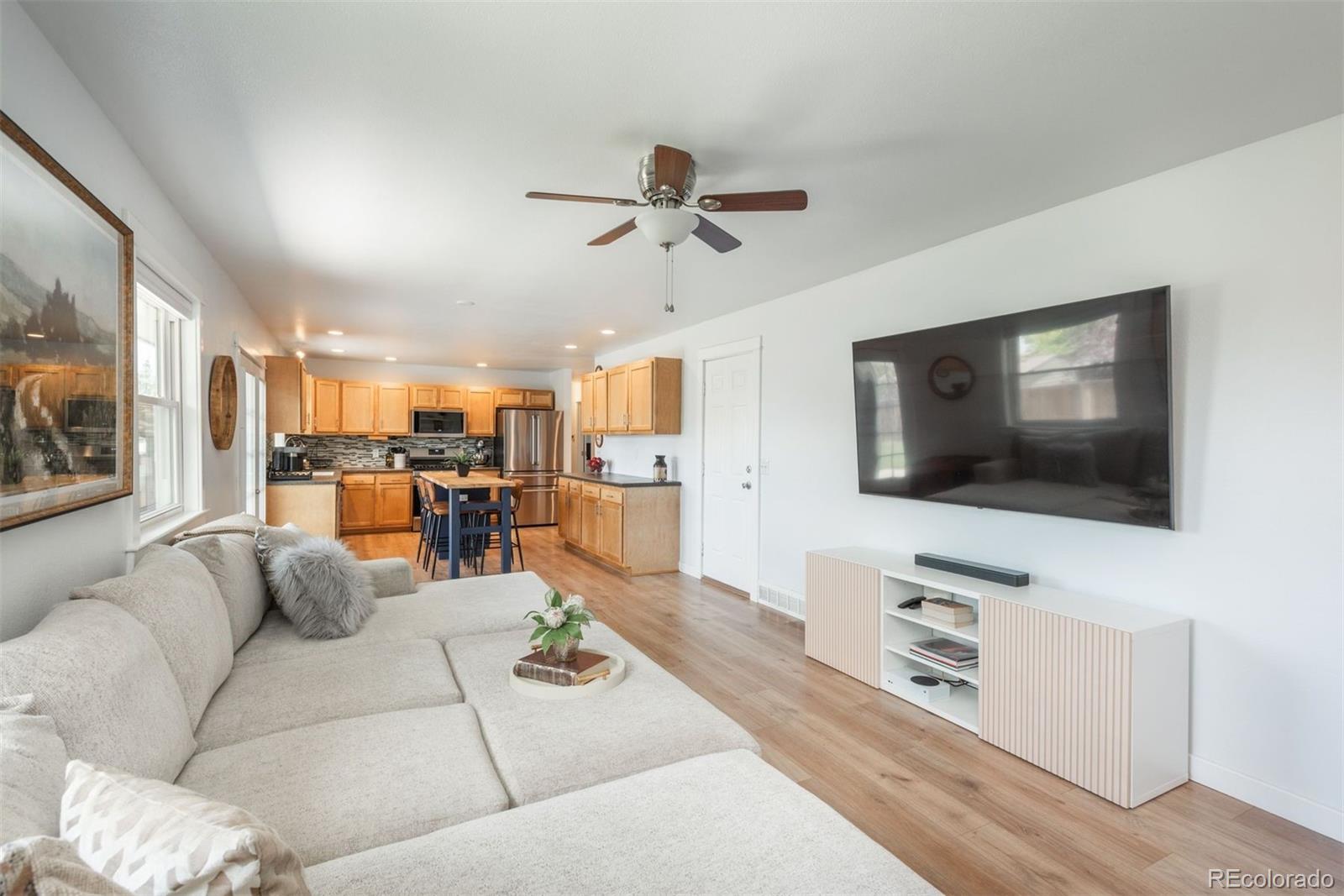 MLS Image #13 for 1237 s memphis street,aurora, Colorado