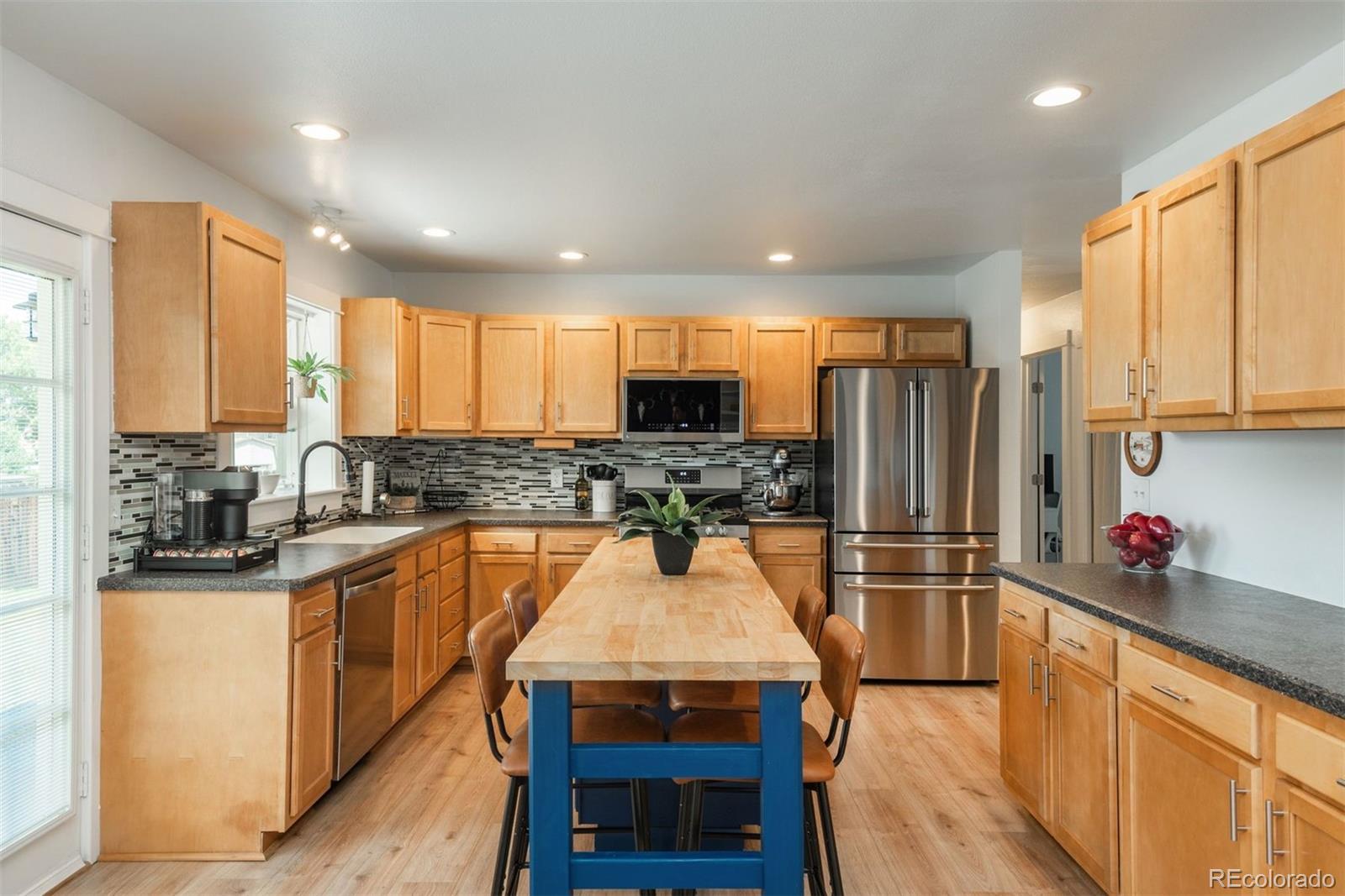 MLS Image #8 for 1237 s memphis street,aurora, Colorado