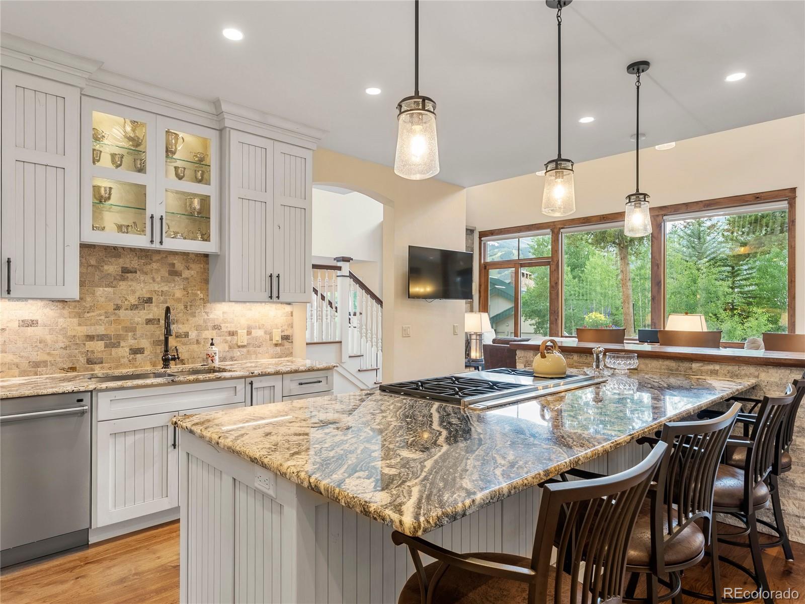 MLS Image #6 for 104 n gold flake terrace,breckenridge, Colorado