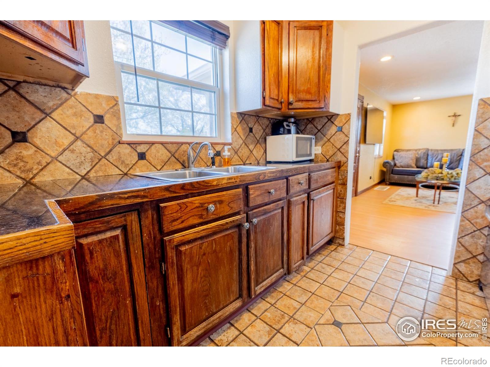 MLS Image #5 for 3021  grape street,denver, Colorado