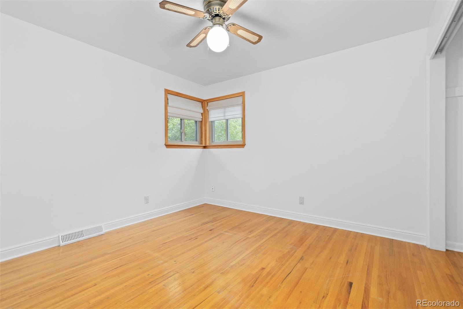 MLS Image #17 for 7926 e fremont avenue,centennial, Colorado