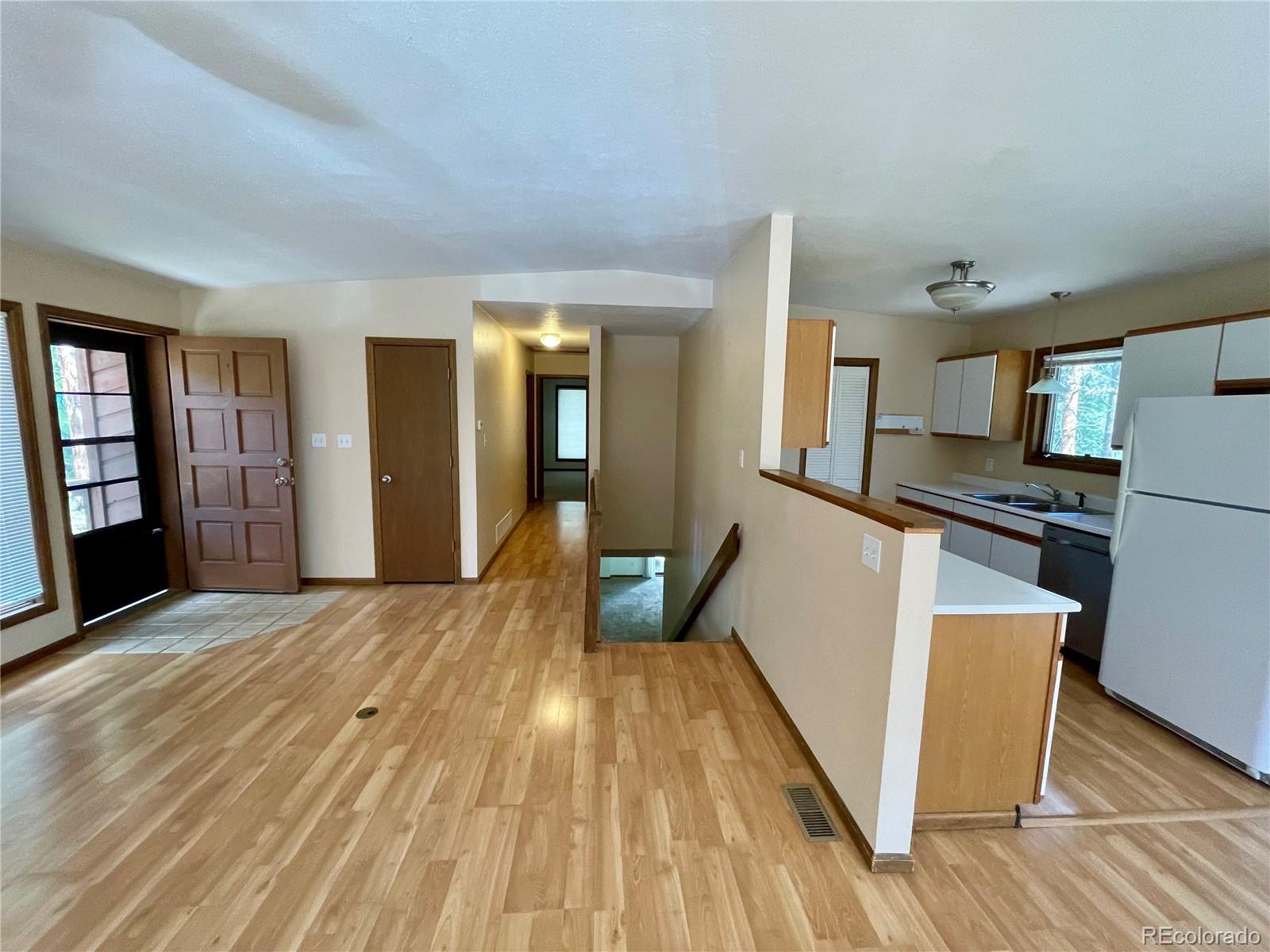 MLS Image #11 for 6616  high drive,morrison, Colorado