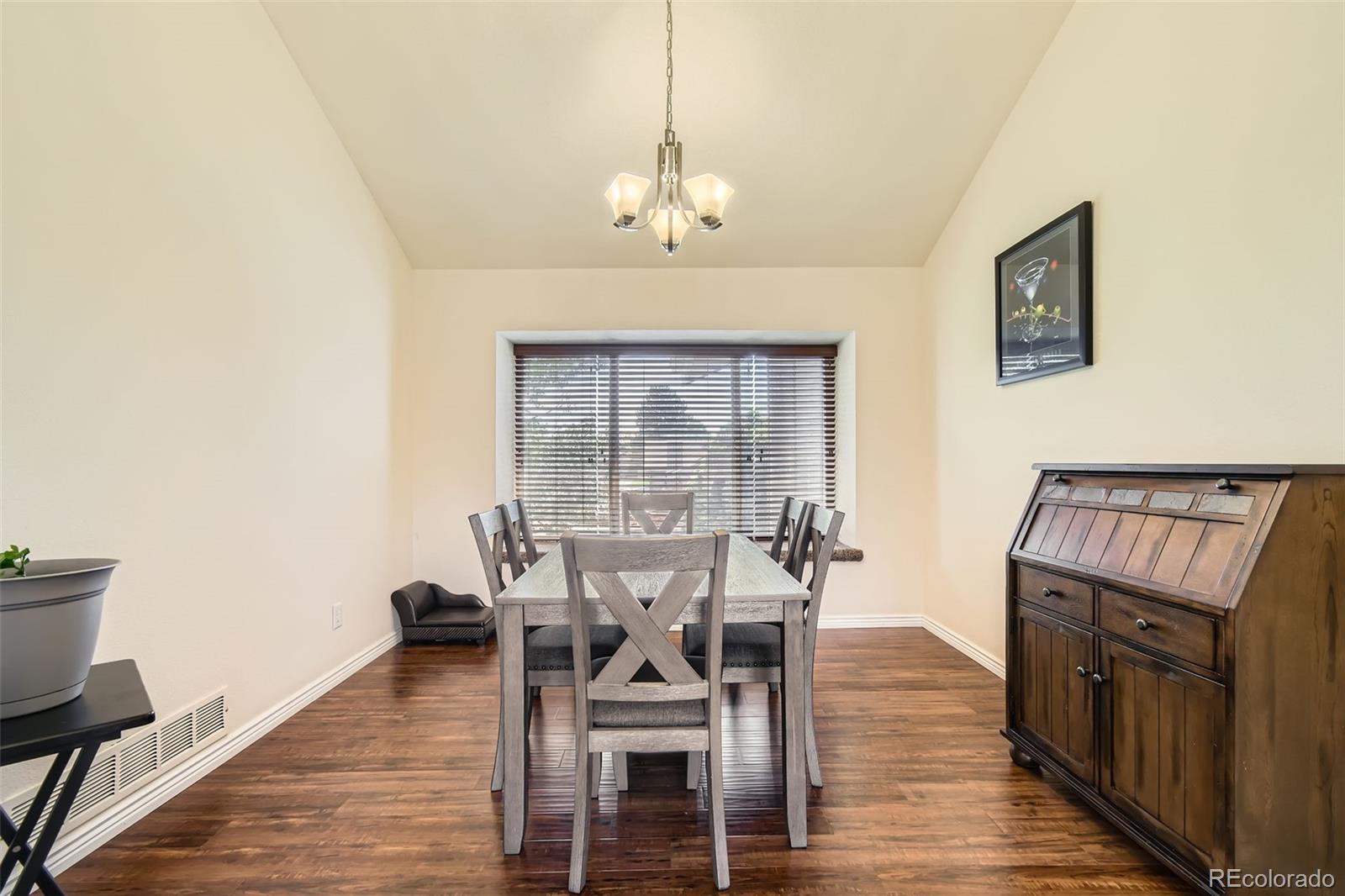 MLS Image #11 for 4951 s ammons street,littleton, Colorado