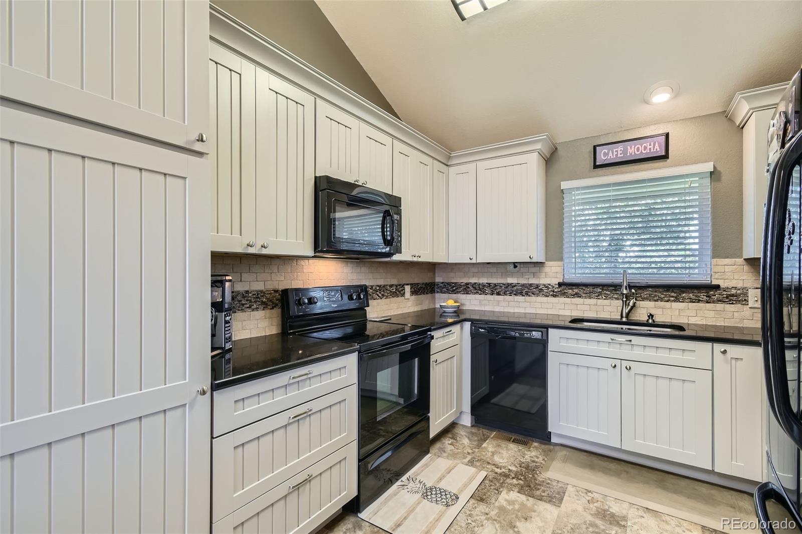 MLS Image #14 for 4951 s ammons street,littleton, Colorado