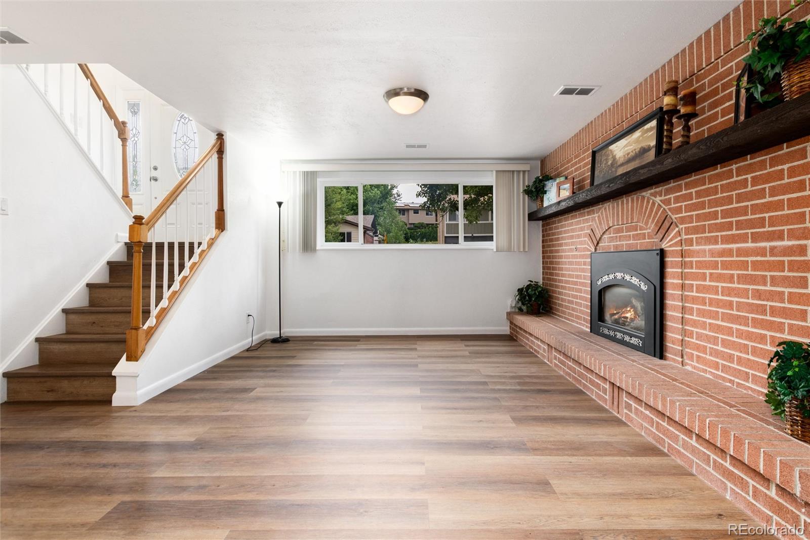 MLS Image #6 for 1622 s beech street,lakewood, Colorado