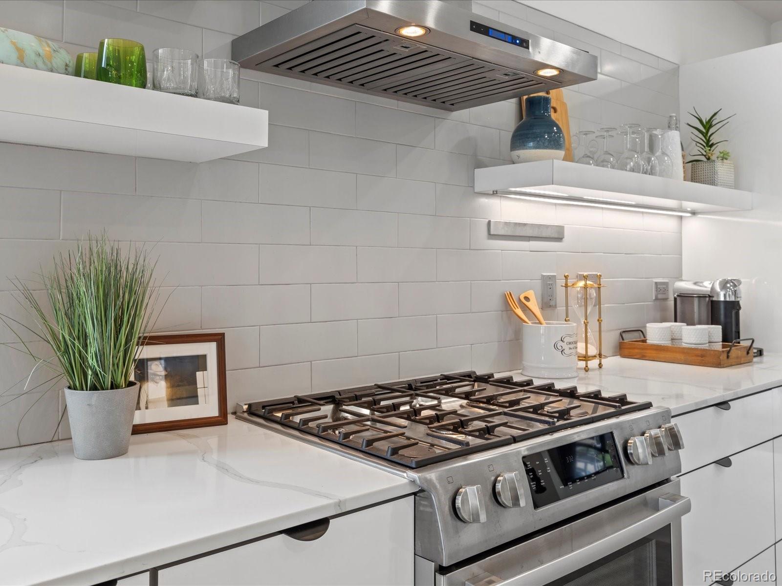 MLS Image #11 for 4432  umatilla street,denver, Colorado
