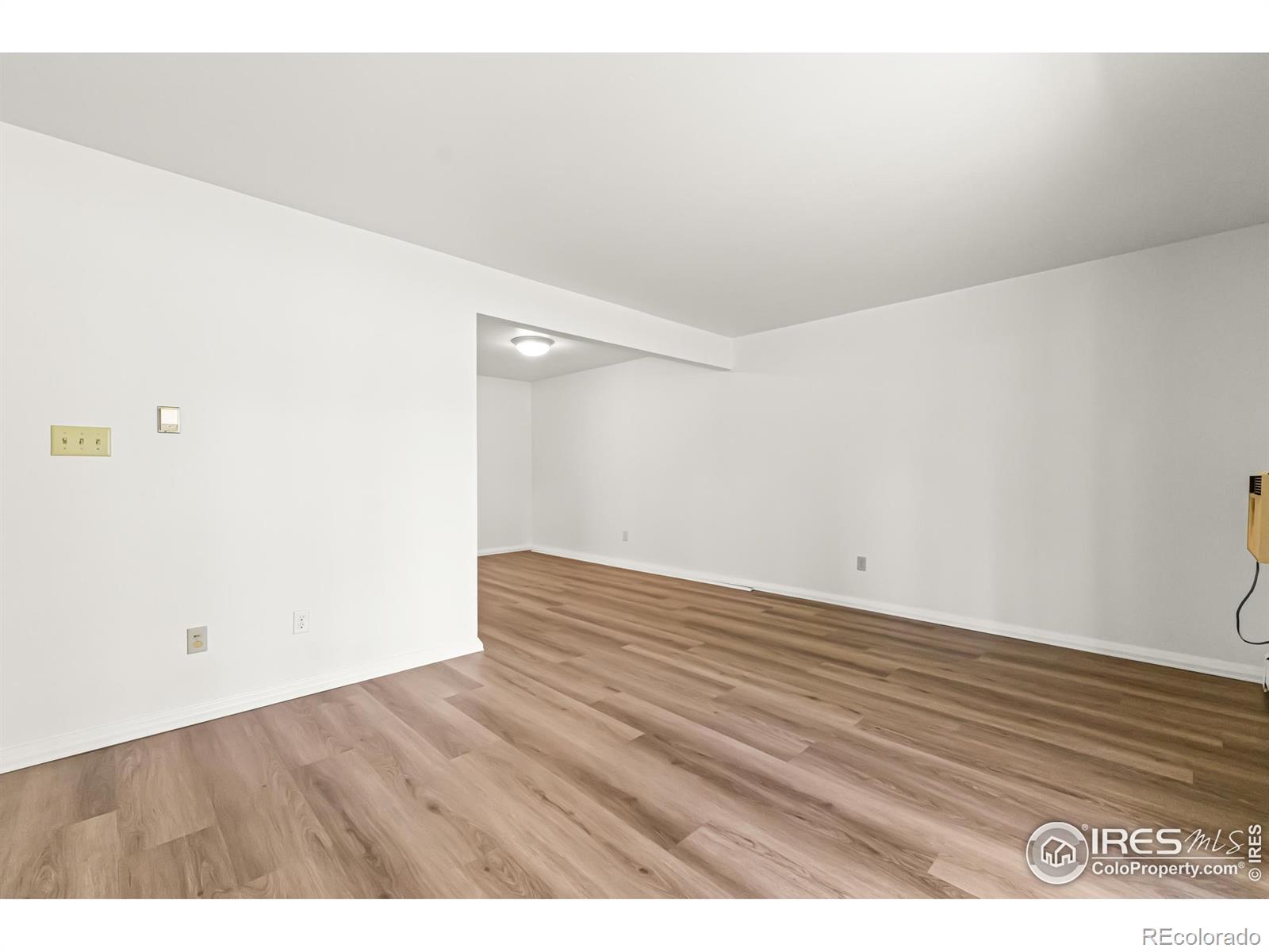 MLS Image #8 for 705 e drake road,fort collins, Colorado