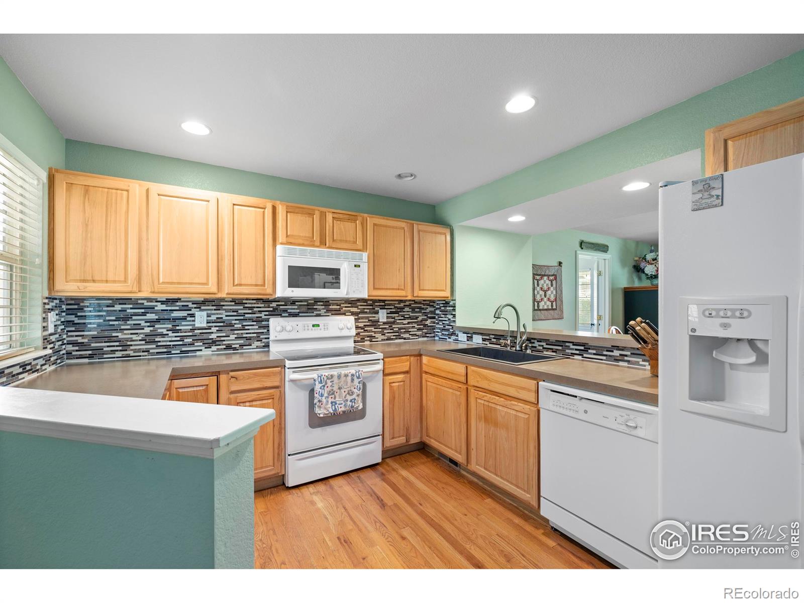 MLS Image #11 for 1014  andrews peak drive,fort collins, Colorado